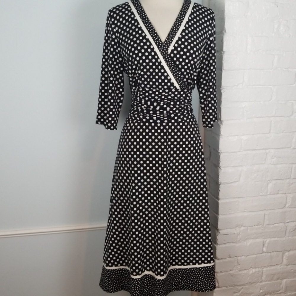 Studio I dress size 16